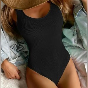 EMERY ROSE Textured One Piece Swimsuit